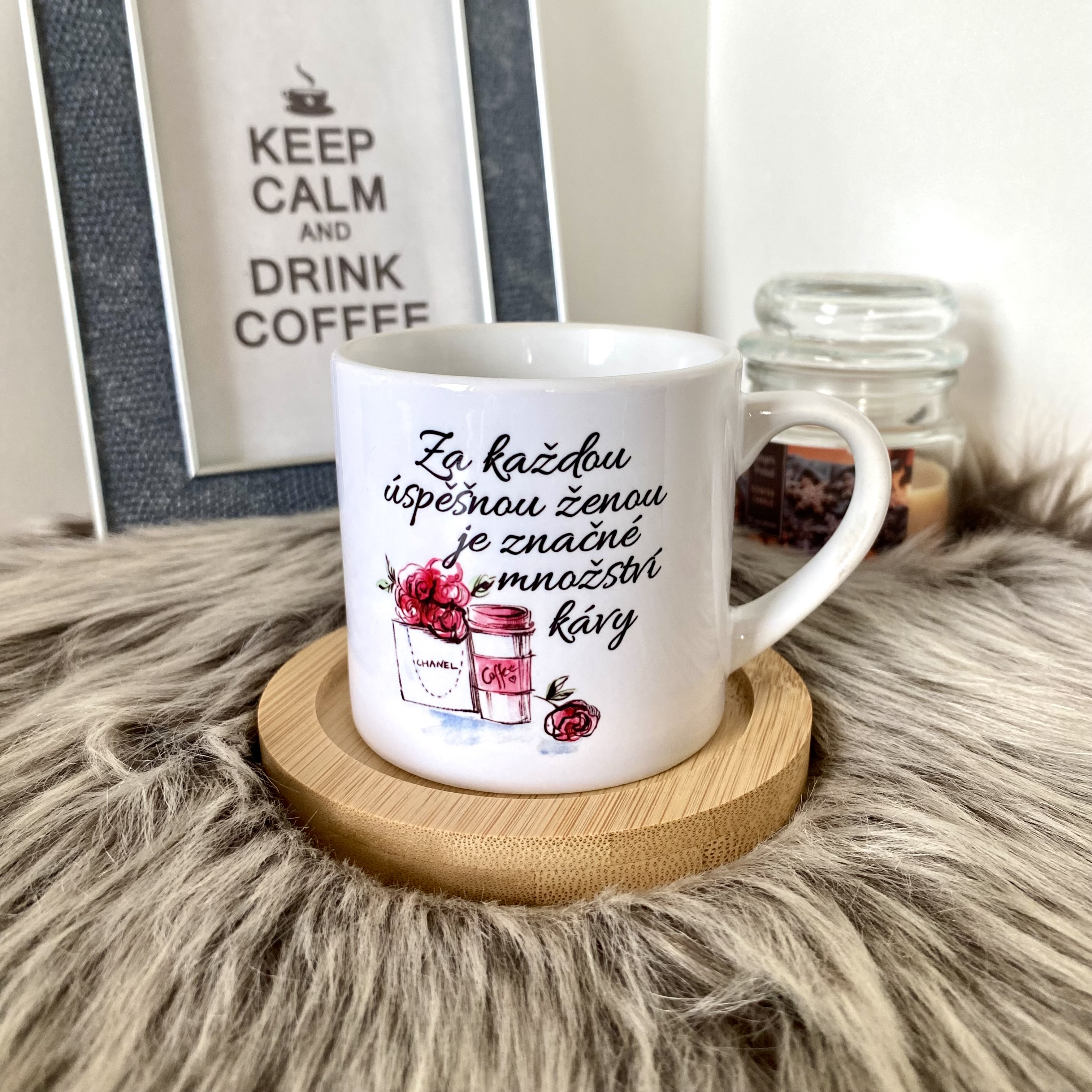 Hrnek na espresso Za každou úspěšnou ženou je značné množství kávy - 150ml