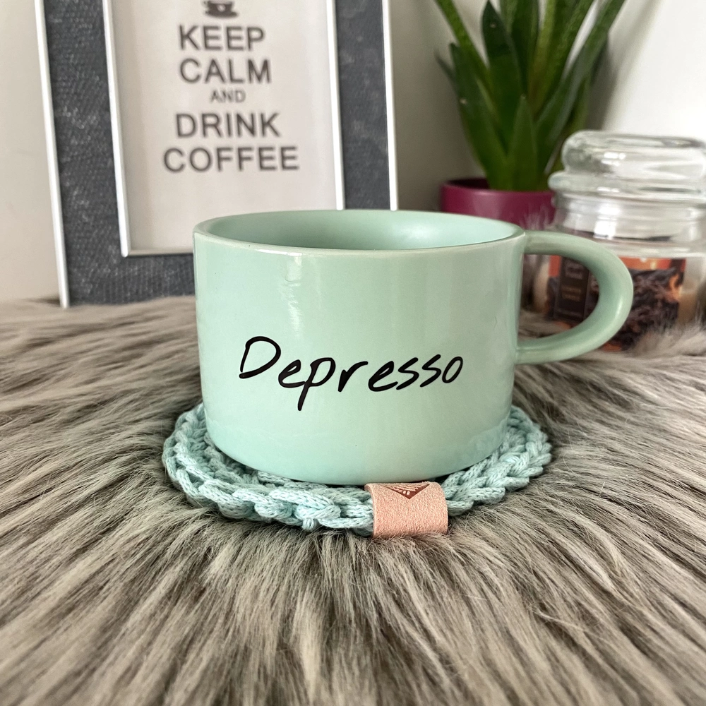 Hrnek makronka Depresso - mint