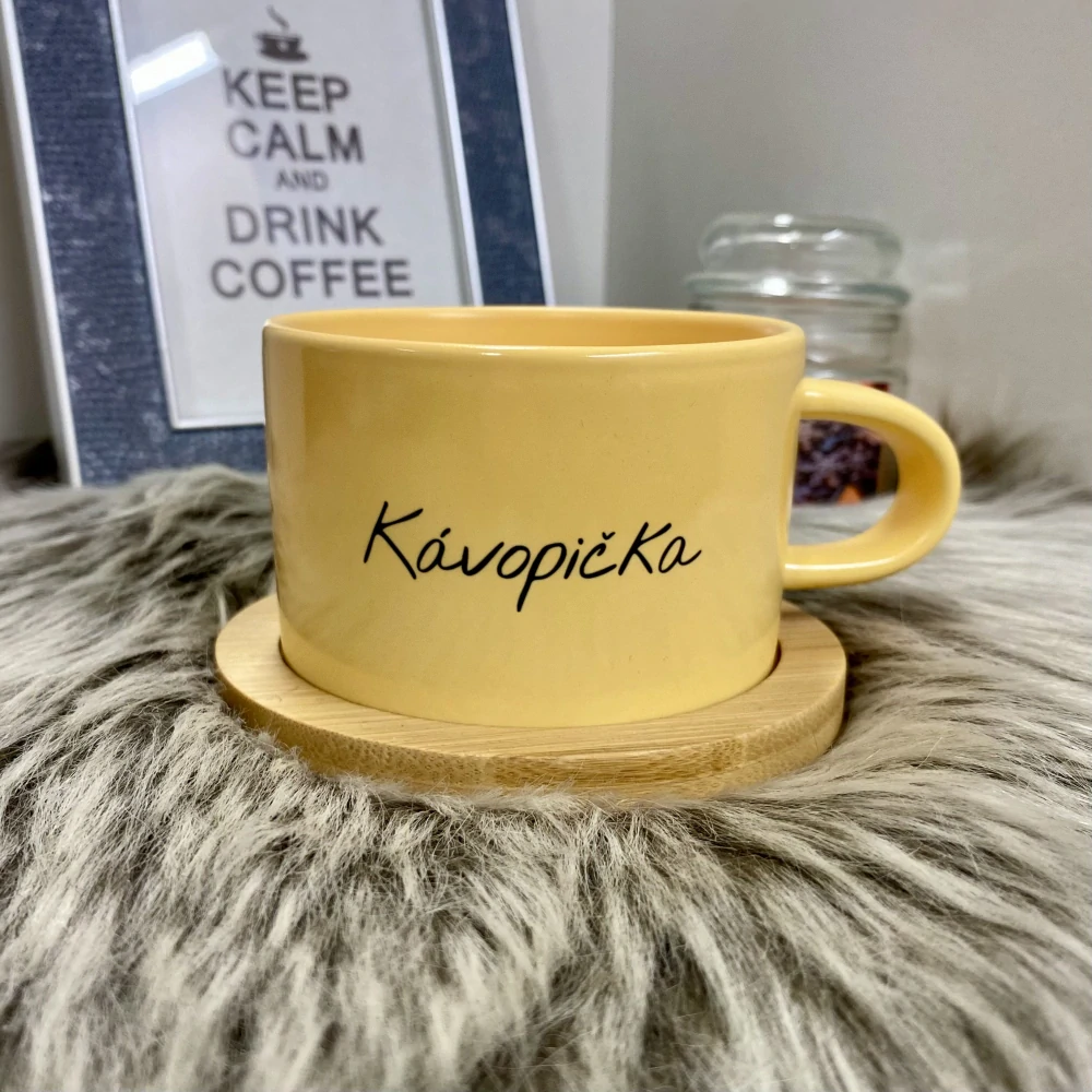 Hrnek makronka Kávopička